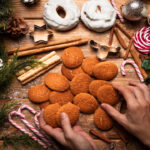 Biscoitos Natalinos: Receita Simples para Toda a Família