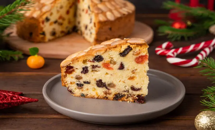 O Bolo de Natal com Frutas Cristalizadas é mais do que uma receita, é uma celebração de sabores e tradições.