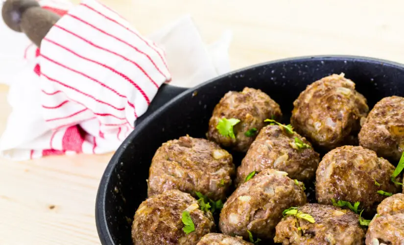 Bolinho de Carne Moída