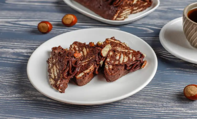 Aprenda a Fazer o Melhor Pavê de Bis com Chocolate Meio Amargo