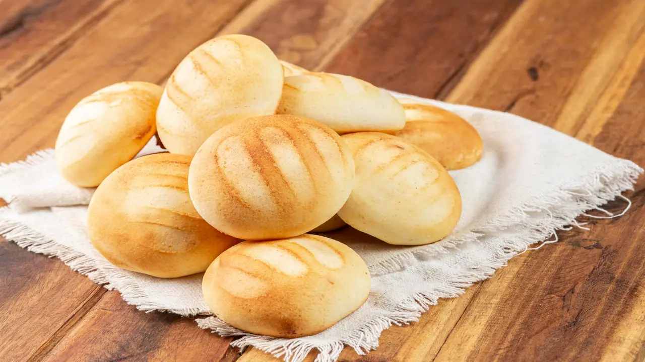 Pãozinho de Liquidificador: Nunca Mais Compre Pão na Padaria!