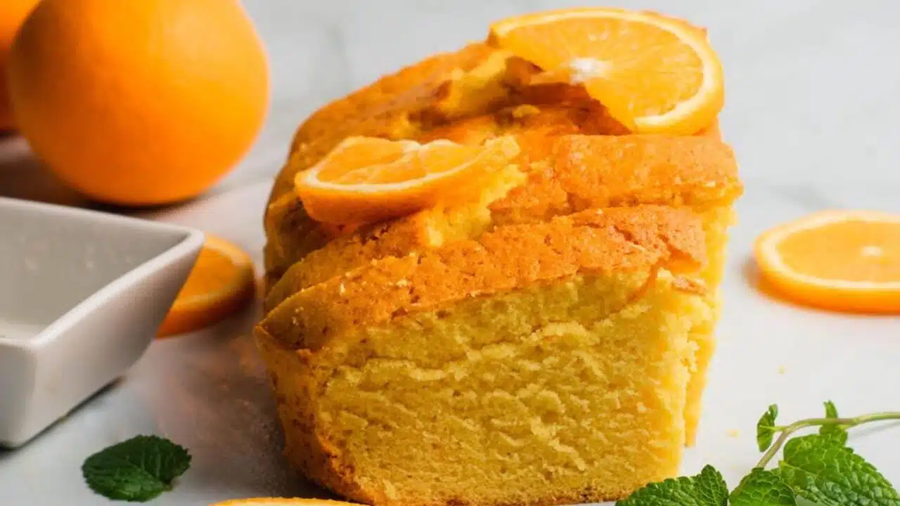 Receita de Bolo de Laranja com Suco em Pó: Fofinho e Irresistível