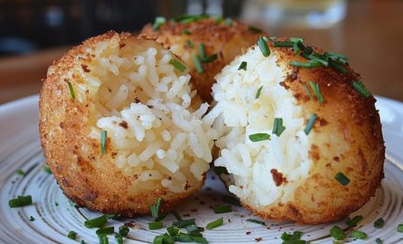 Bolinho de Arroz Simples