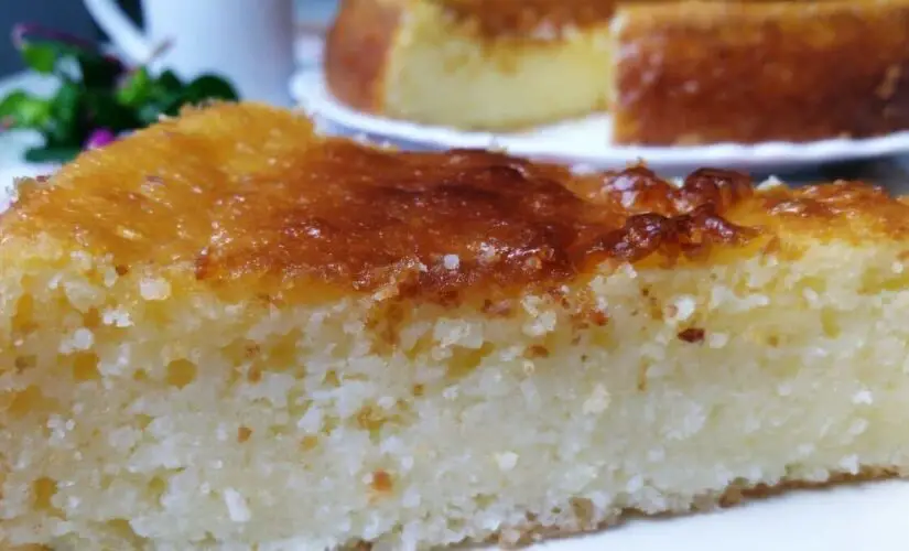 Transforme o Arroz Cozido em um Bolo Delicioso com Esta Receita