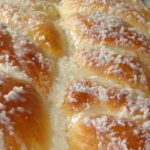 Rosca de Leite Condensado com Creme e Coco: Passo a Passo Completo