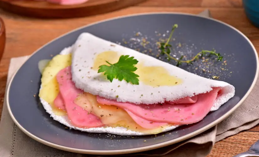 Tapioca com Queijo e Presunto