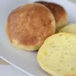 Pão de 3 ingredientes Uma solução Prática e Deliciosa