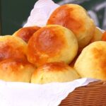 Pão de Leite Fácil e Fofinho em Casa com 3 Ingredientes