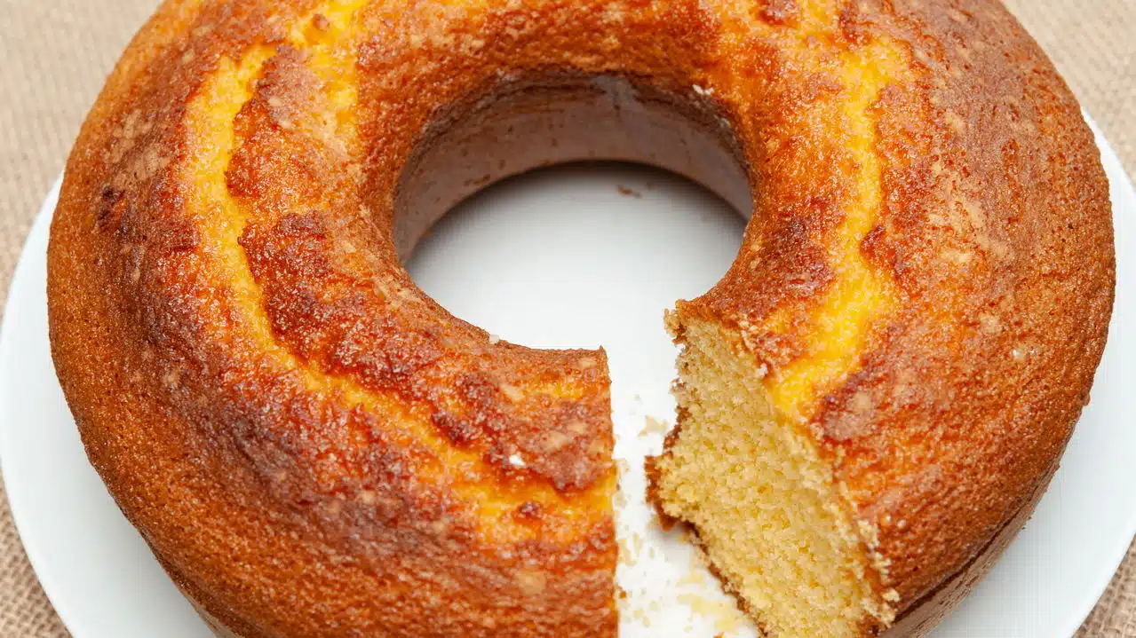 Bolo de Maizena Fofinho e Fácil: Receita de Liquidificador