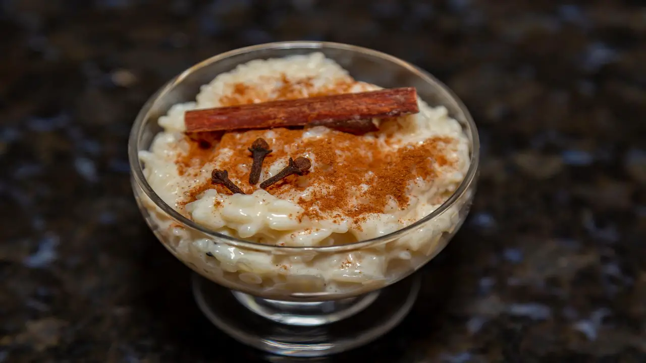 Receita de Arroz Doce Cremoso e Fácil de Fazer