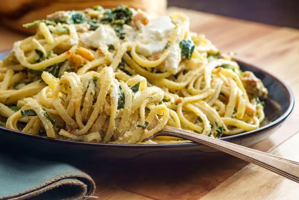 Receita Simples de Macarrão Linguine, Vem Aprender