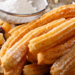 Aprenda a Fazer a Massa de Churros Perfeita em Casa