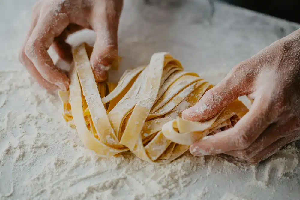 Como Preparar uma Deliciosa Massa Caseira de Macarrão