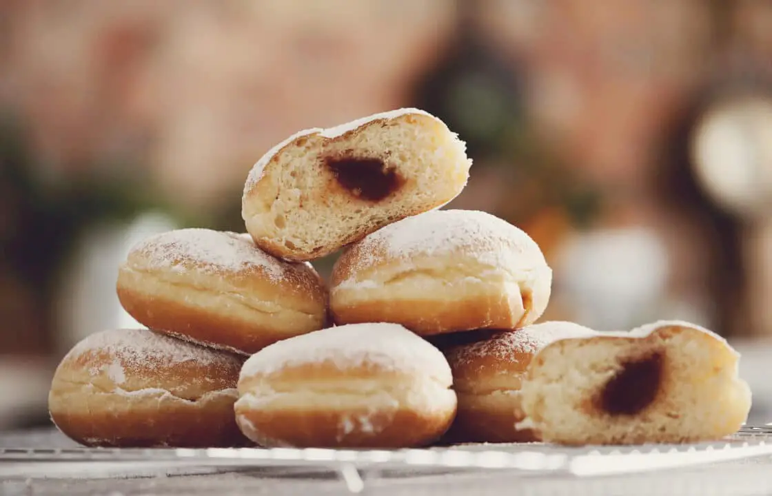 receita de Sonhos com Goiabada