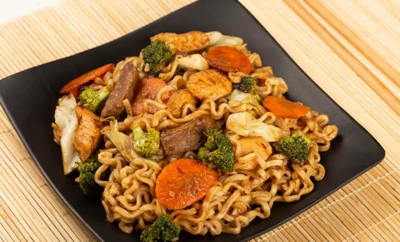 Yakisoba: A Sensacional Receita de Uma Panela para Transformar sua Cozinha