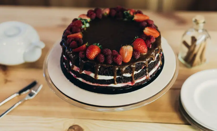 Dicas para Fazer um Bolo de Chocolate Fofinho e Perfeito