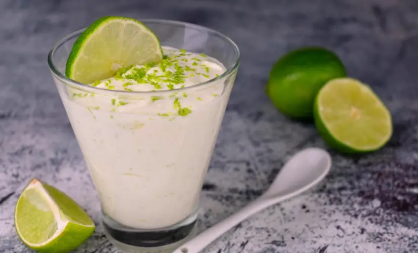 Sobremesa Fácil e Rápida com Apenas 3 Ingredientes - Fonte: Freepik