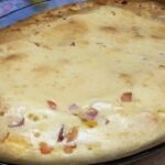 Torta salgada de liquidificador recheada saborosa e fácil de fazer