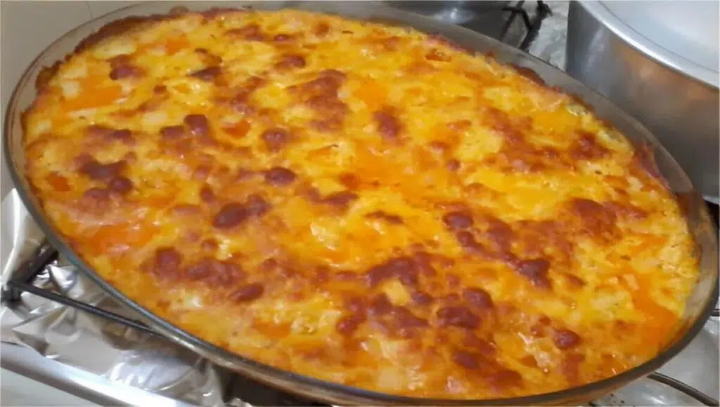 Frango com creme de milho gratinado no forno delicioso