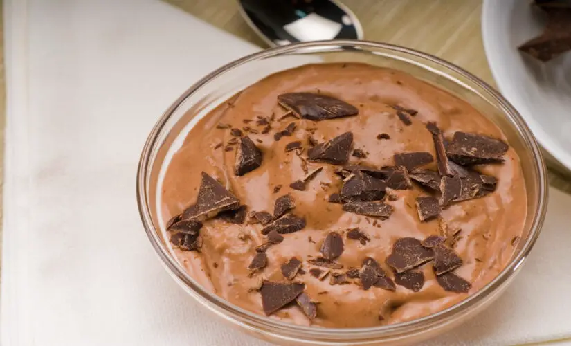 Sobremesa Natalina: Como Fazer a Melhor Mousse de Chocolate