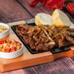 Bife Acebolado para saborear sem moderação em um almoço incrível!