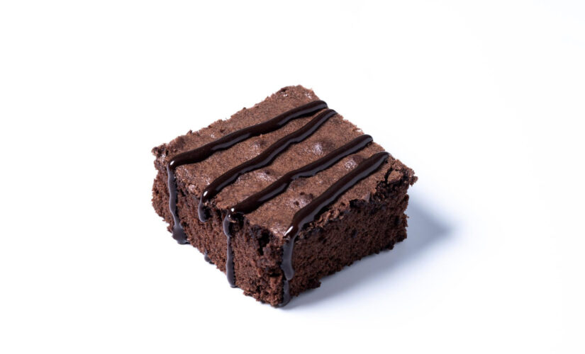 Como Fazer um Bolo Nega Maluca muito Simples e muito Delicioso