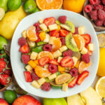 Salada de Frutas Simples e Deliciosa para o Verão