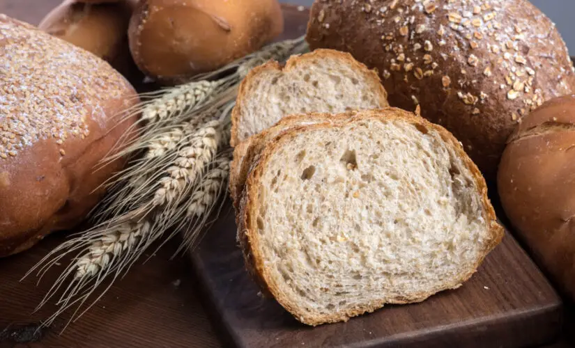 Como Preparar Pão Caseiro Sem Mistérios e Cheio de Sabor