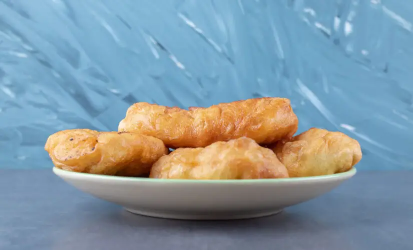 Receita Caseira de Massinha de Pão Frita Simples