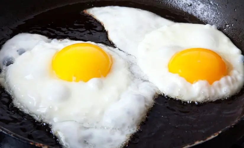 Fritando OVO SEM GRUDAR na panela, aprenda o SEGREDO