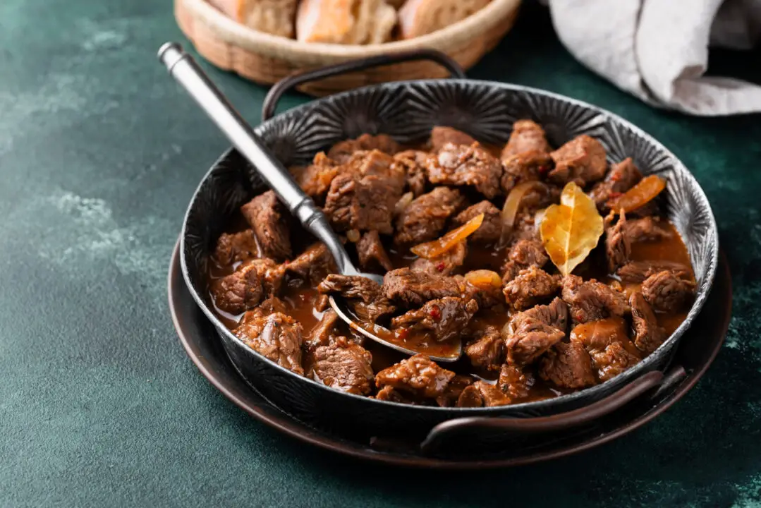 O Melhor Picadinho de Carne que Você Já Provou – Receita Imperdível!