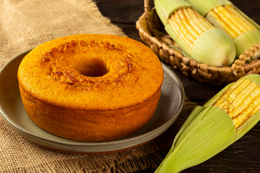 Como Fazer Bolo de Milho Fofinho com essa Receita Simples e Deliciosa