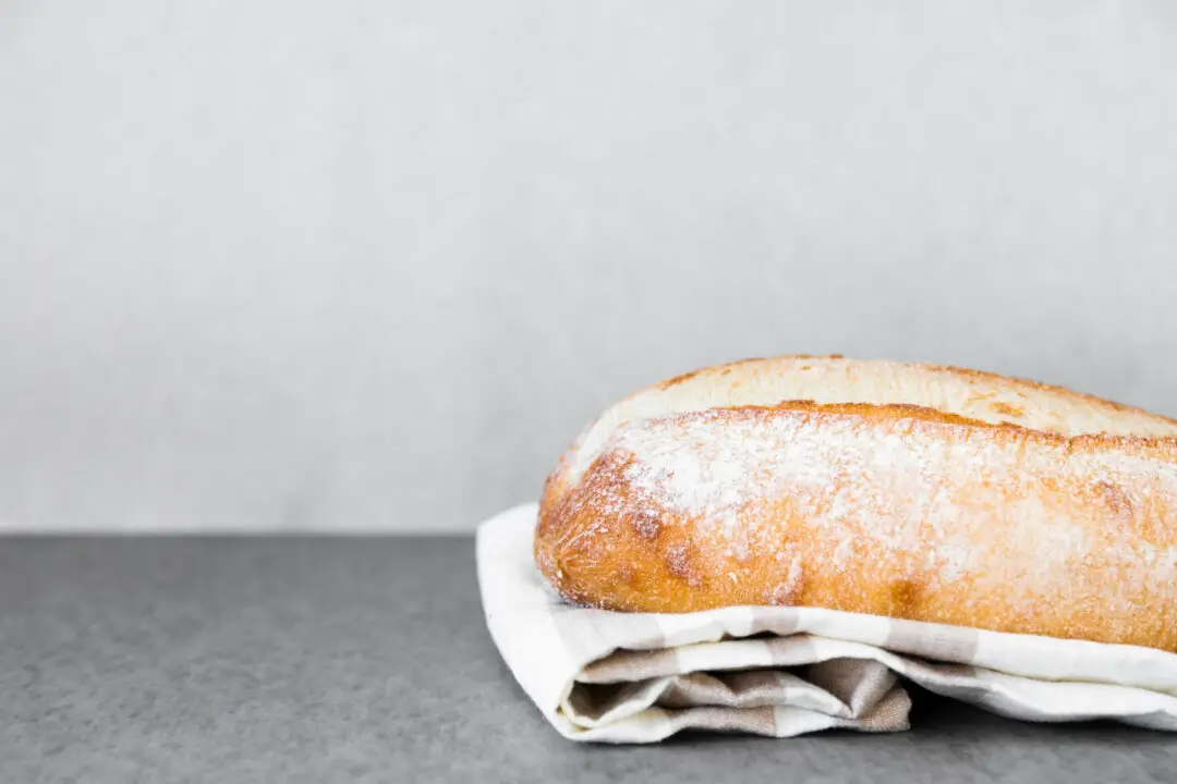 Receita de Pão Caseiro Fácil e Perfeito para o Café da Manhã