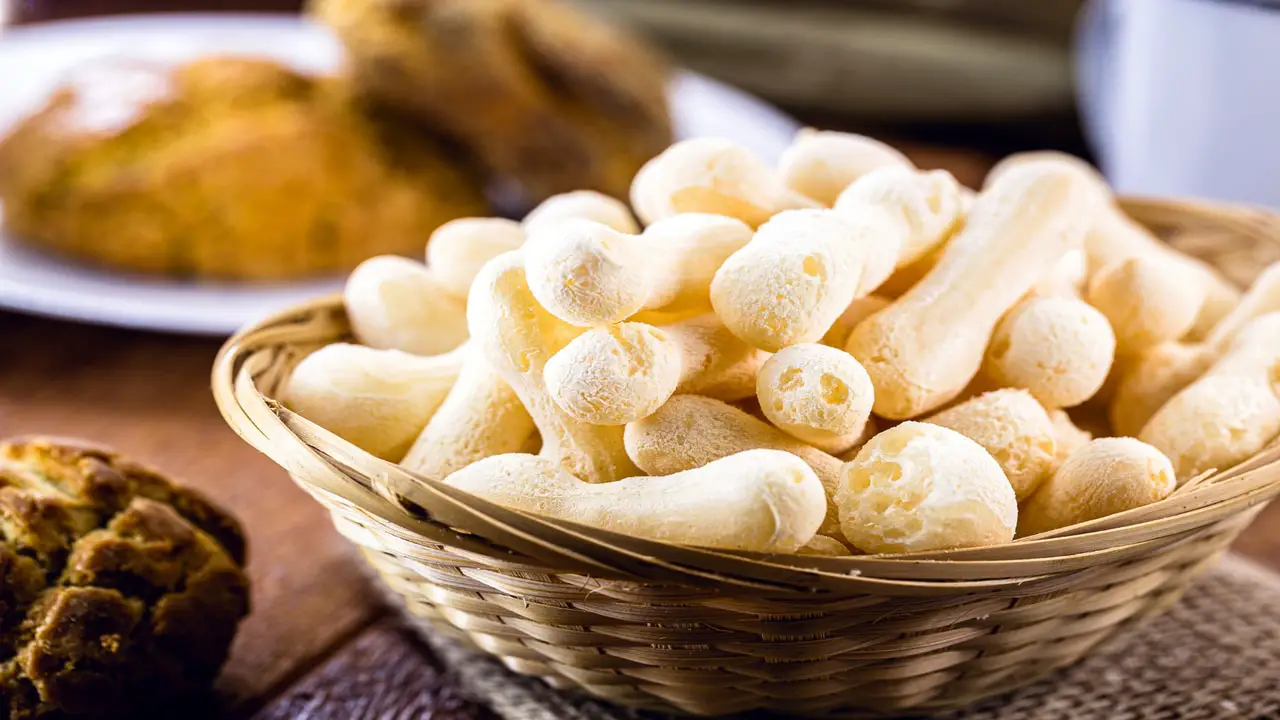 Biscoito de polvilho frito em 5 minutos na panela de pressão