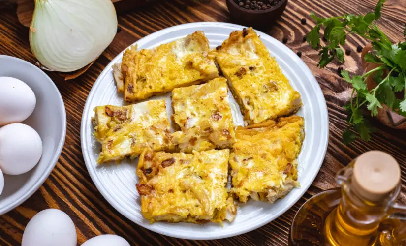 Omelete de Forno com Poucos Ingredientes e Muito Sabor