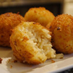 Como Fazer Bolinho de Arroz Perfeito e Sequinho!