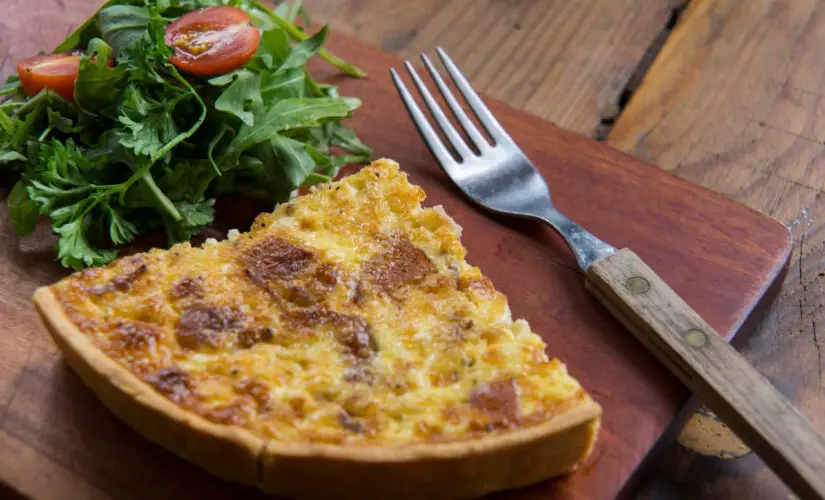 Receita de Quiche de Alho-Poró para um Almoço Leve e Saboroso!