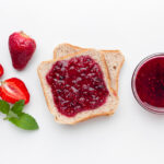 Receita Fácil de Geleia de Morango Natural