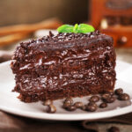 Como Fazer Bolo de Chocolate com Água Quente Perfeito!