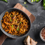 Receita de Yakissoba com Carne e Molho Shoyu Irresistível