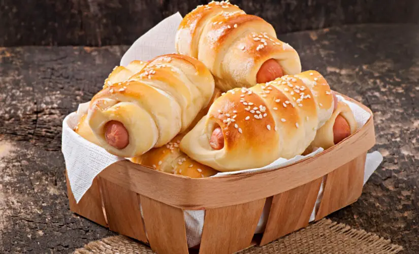 Enroladinho de Salsicha uma Receita Prática e Irresistível