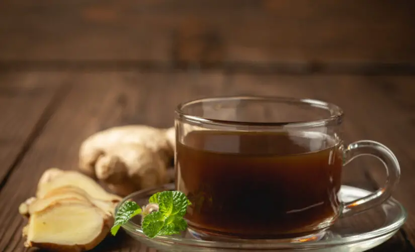Chá de Gengibre uma Bebida Natural Energizante e Refrescante