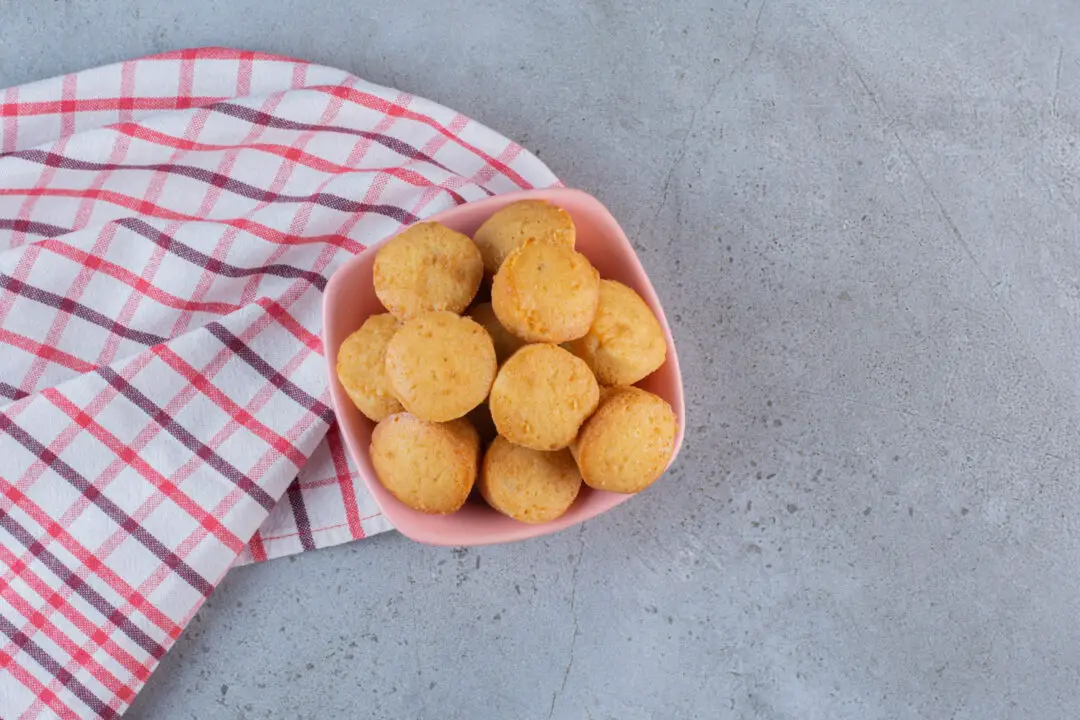 Receita de Bolinho de Mandioca para Fritar ou Assar