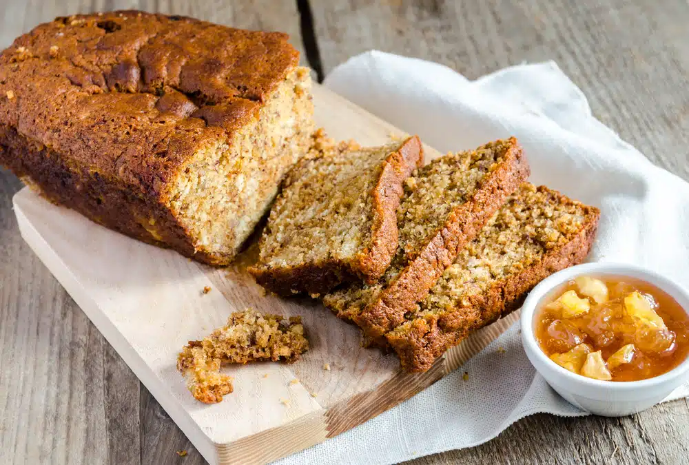 Abraçando a Doçura da Natureza: Bolo de Banana e Maçã