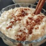 Arroz doce com leite condensado muito cremoso vem ver