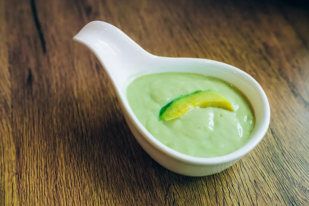 Como Fazer Maionese Verde Perfeita em 10 Minutos!