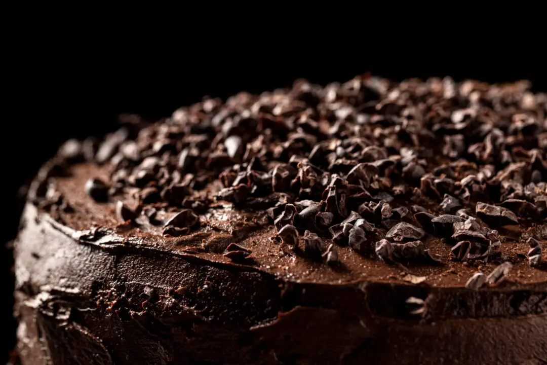 O Melhor Bolo de Chocolate Caseiro Bem Fofinho e Delicioso