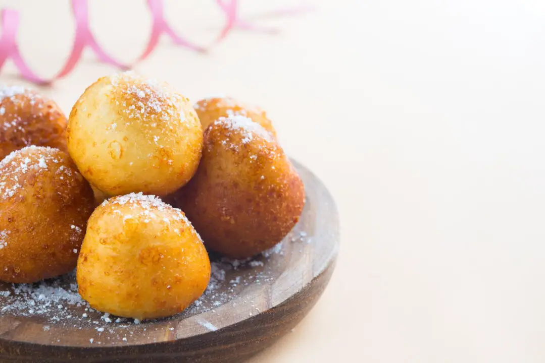 Receita de Bolinho de Chuva Igual da Vovó