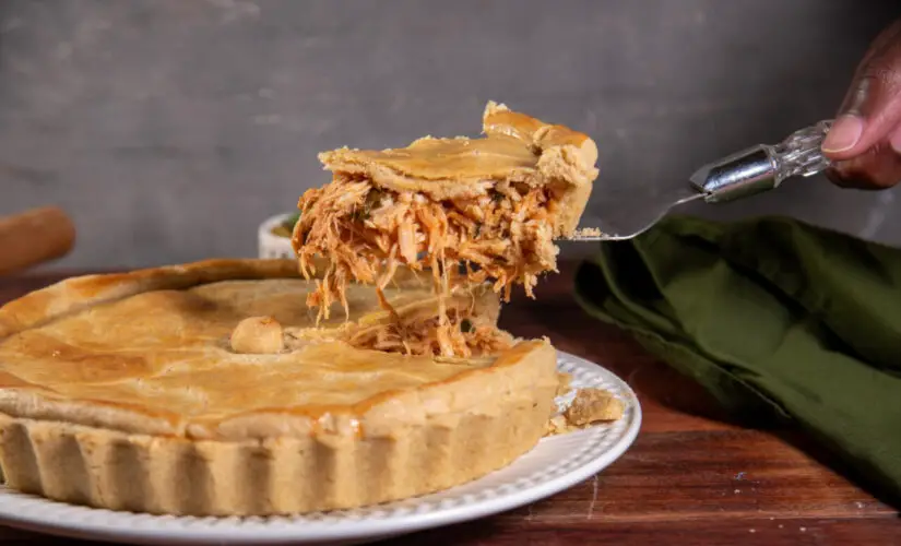 Quiche de Frango uma Receita Prática Cremosa e Perfeita para Qualquer Ocasião
