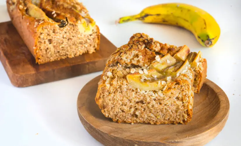 Sem Açúcar! Faça Bolo de Banana com Aveia e 3 Ingredientes